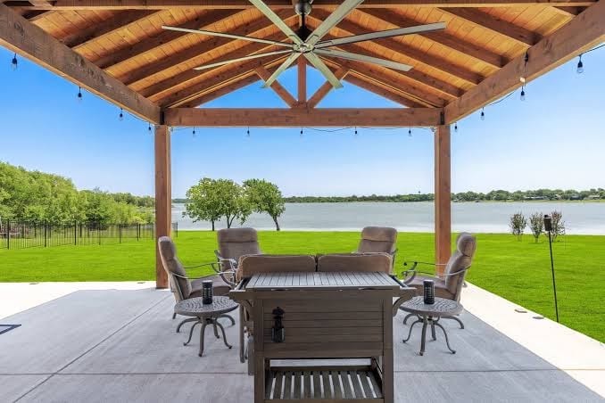 Lewisville Lakefront Home-hot tub-near Frisco /Dallas-Texas /Omni PGA Golf Course