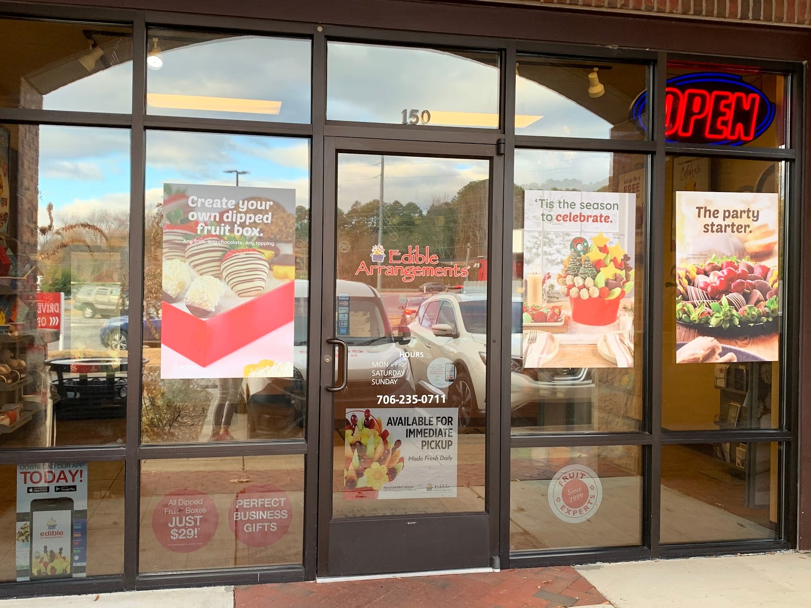 Edible Arrangements, photo 2