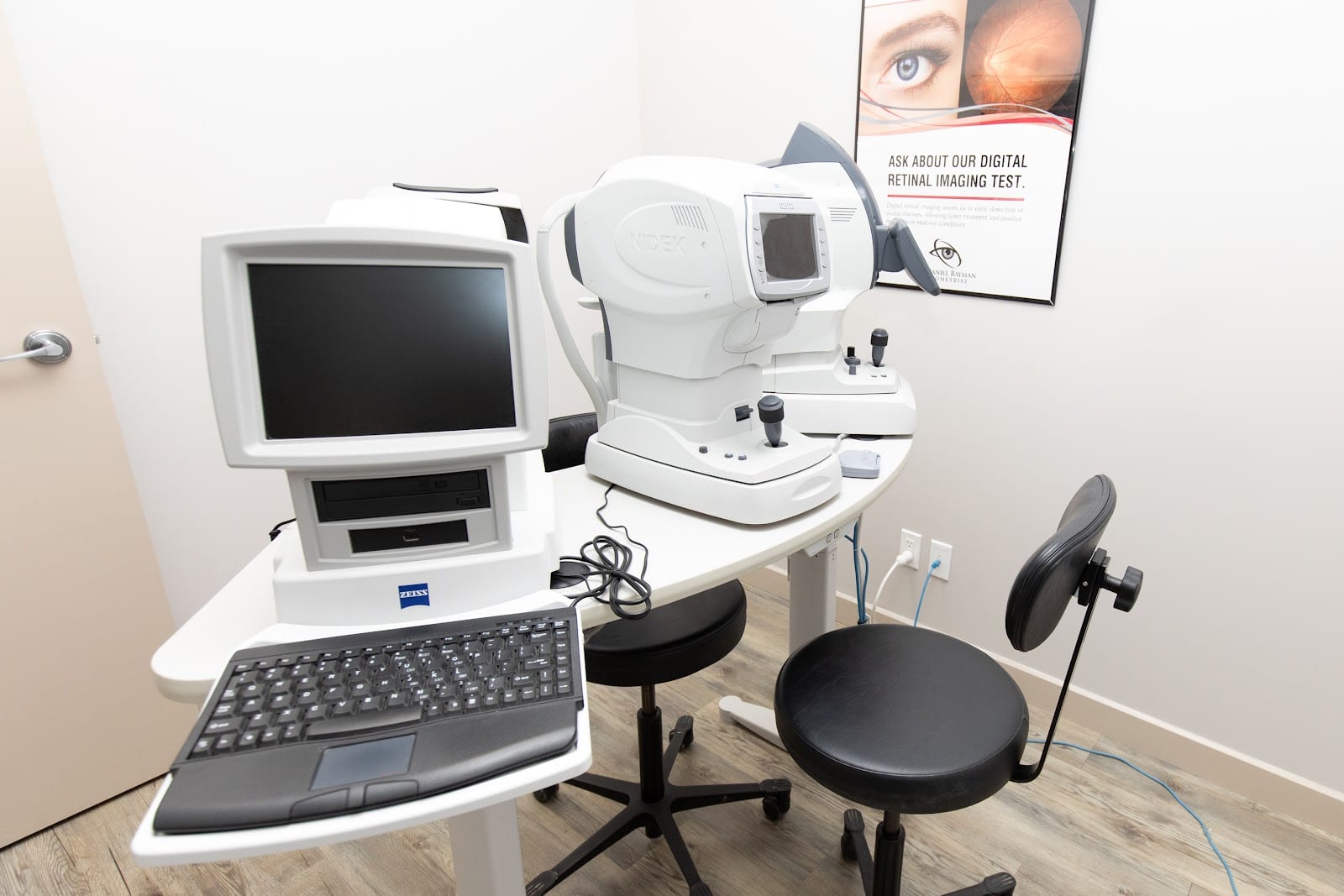 IndividualEyes, photo 3