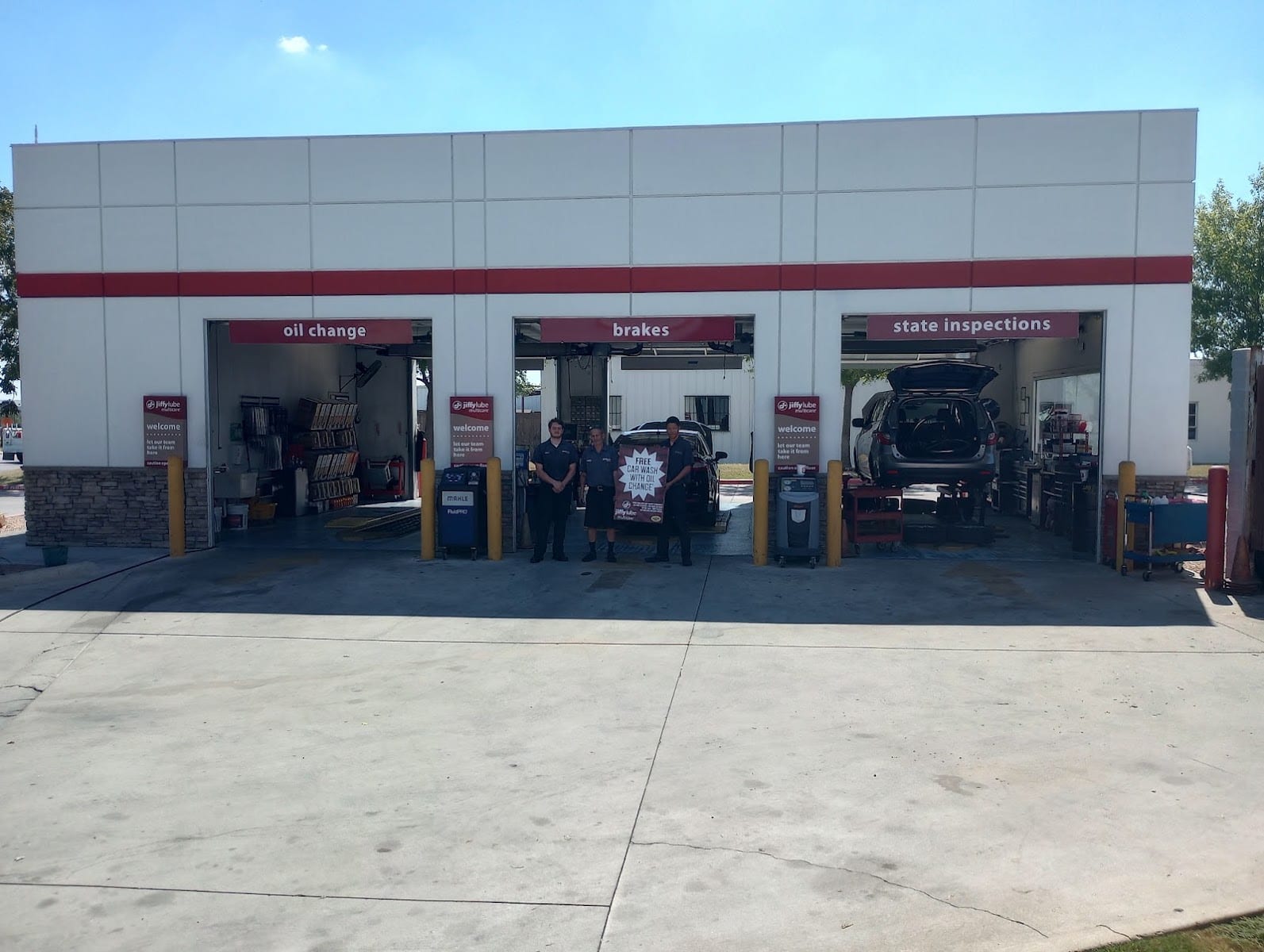 Jiffy Lube Oil Change, photo 2