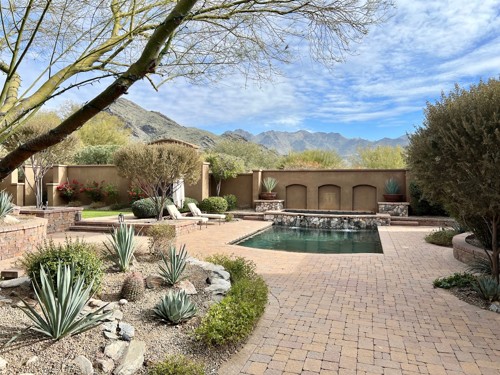 Theresa Krakauer, Russ Lyon Sotheby's International Realty, Realtor, photo 4