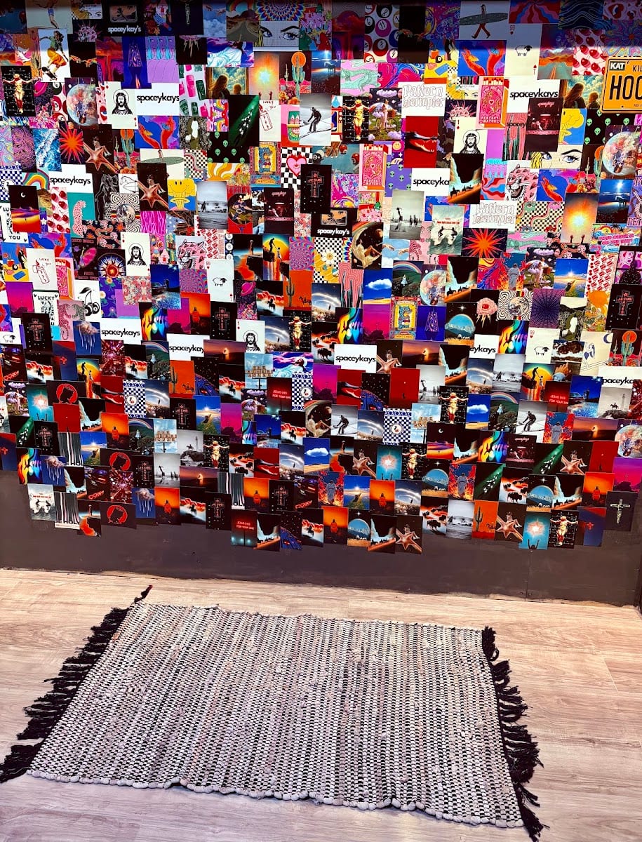 Spaceys Creative House + Neighborhood Workspace, photo 3