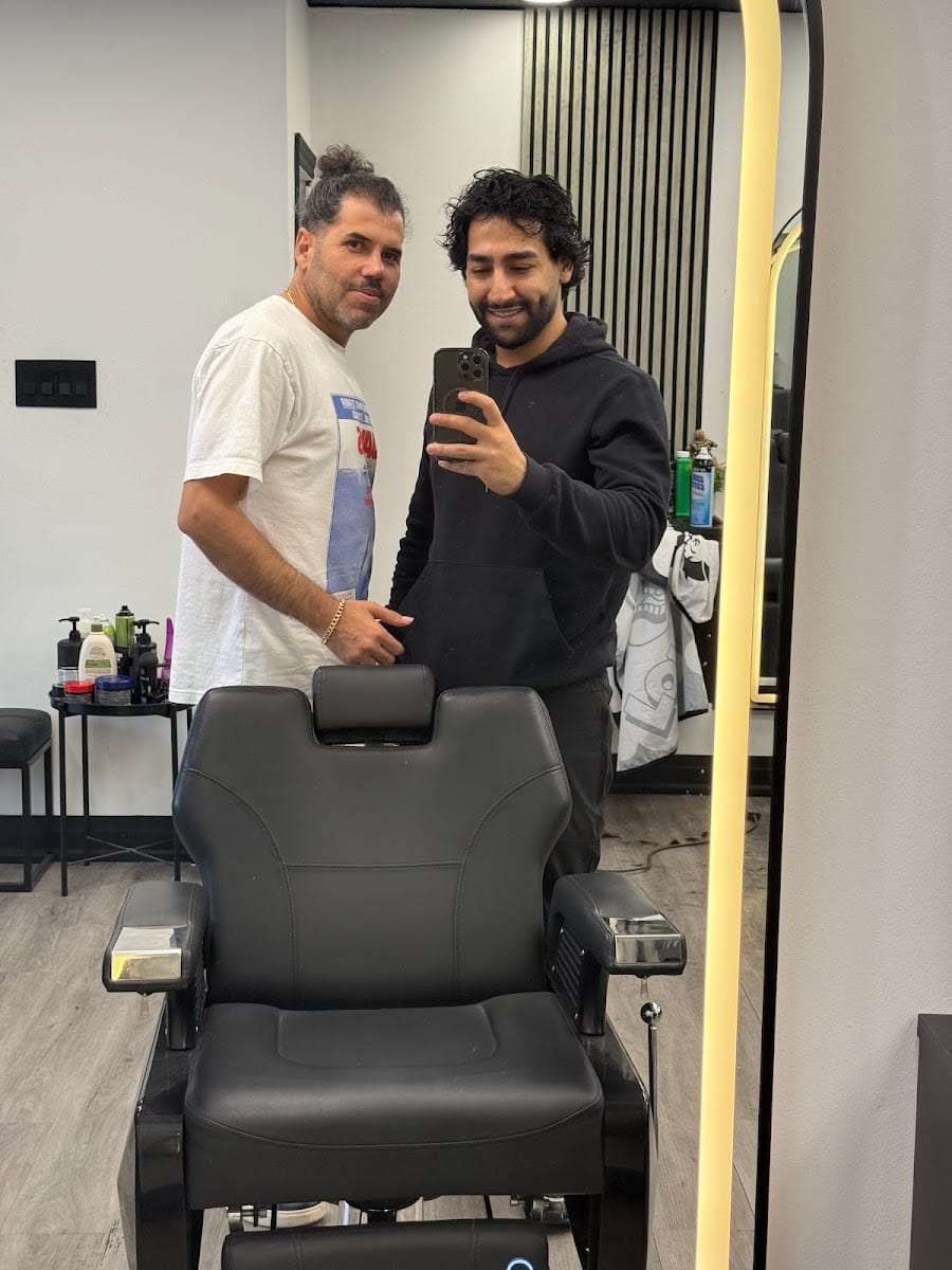 Infinity Studio Barbershop