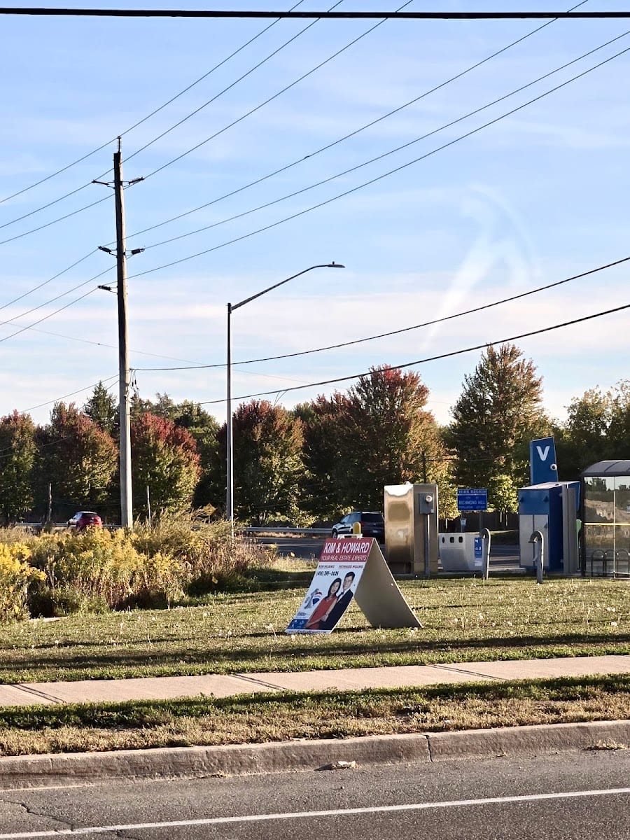 RE/MAX Realtron Realty Inc., Kim and Howard Team, Richmond Hill Realty, Real Estate Agent