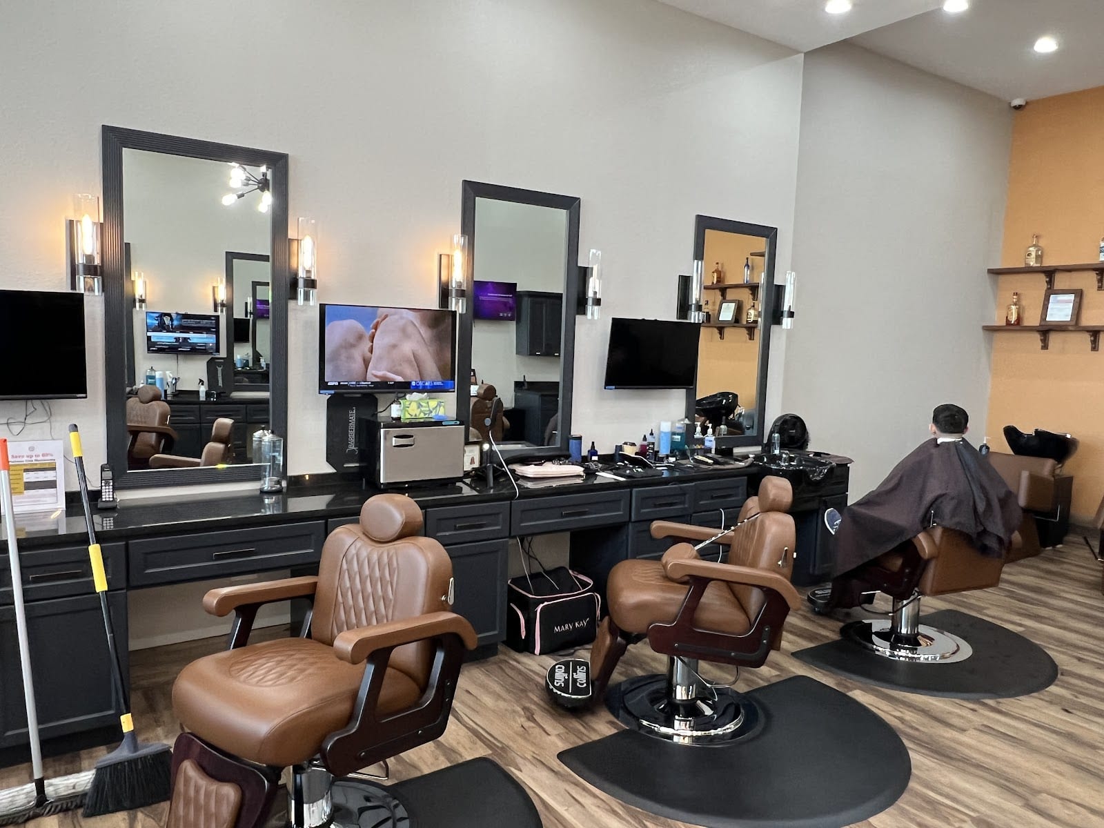 Cool Heads Barbershop Frisco US380, photo 4