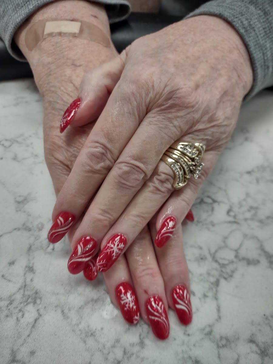 Regal Nails, Salon & Spa