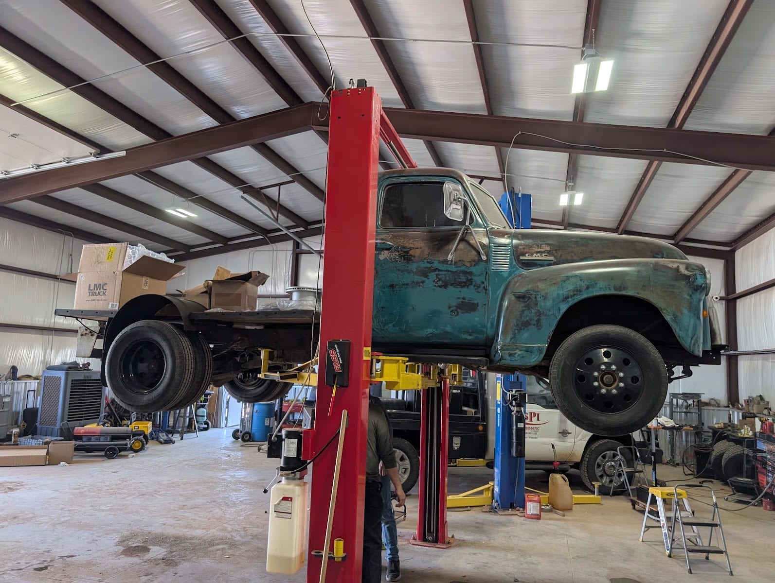 Premier Truck and Auto Repair, photo 3