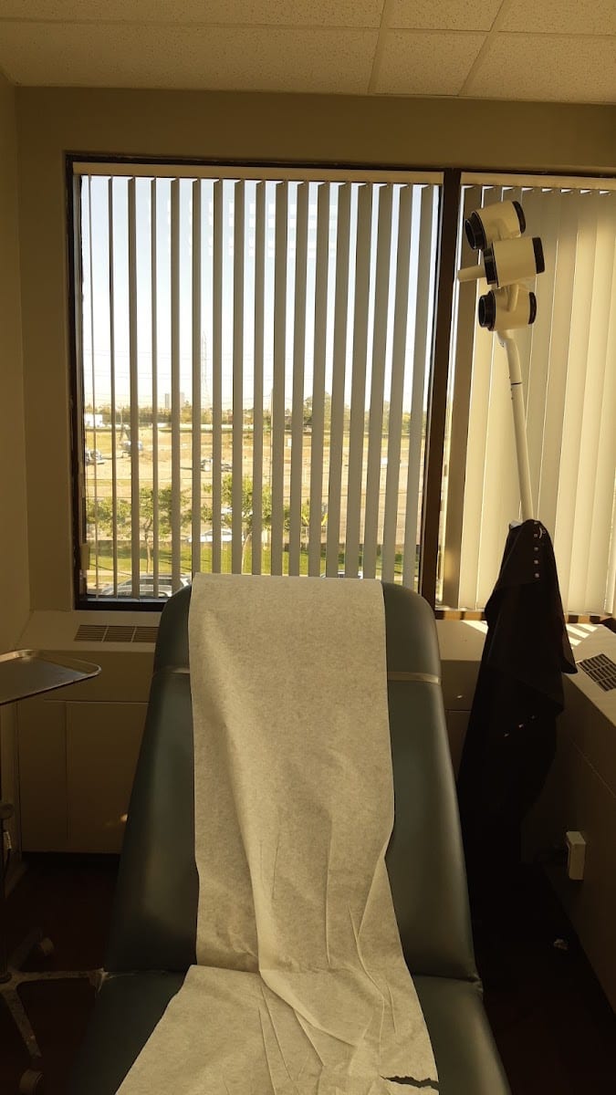 Shapero Dermatology - Dr. Harvey Shapero, Dr. Jonathan Shapero