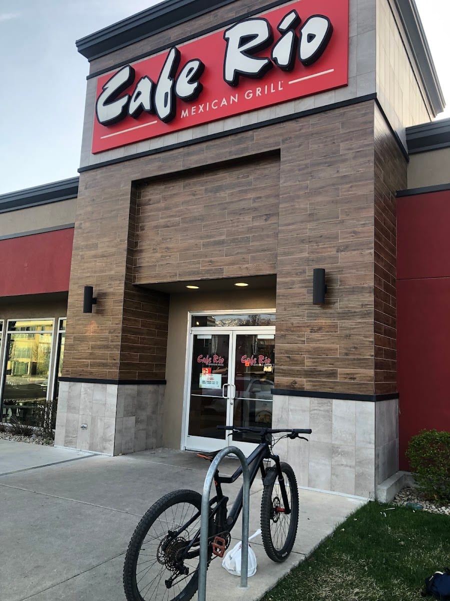 Cafe Rio Fresh Modern Mexican, photo 3