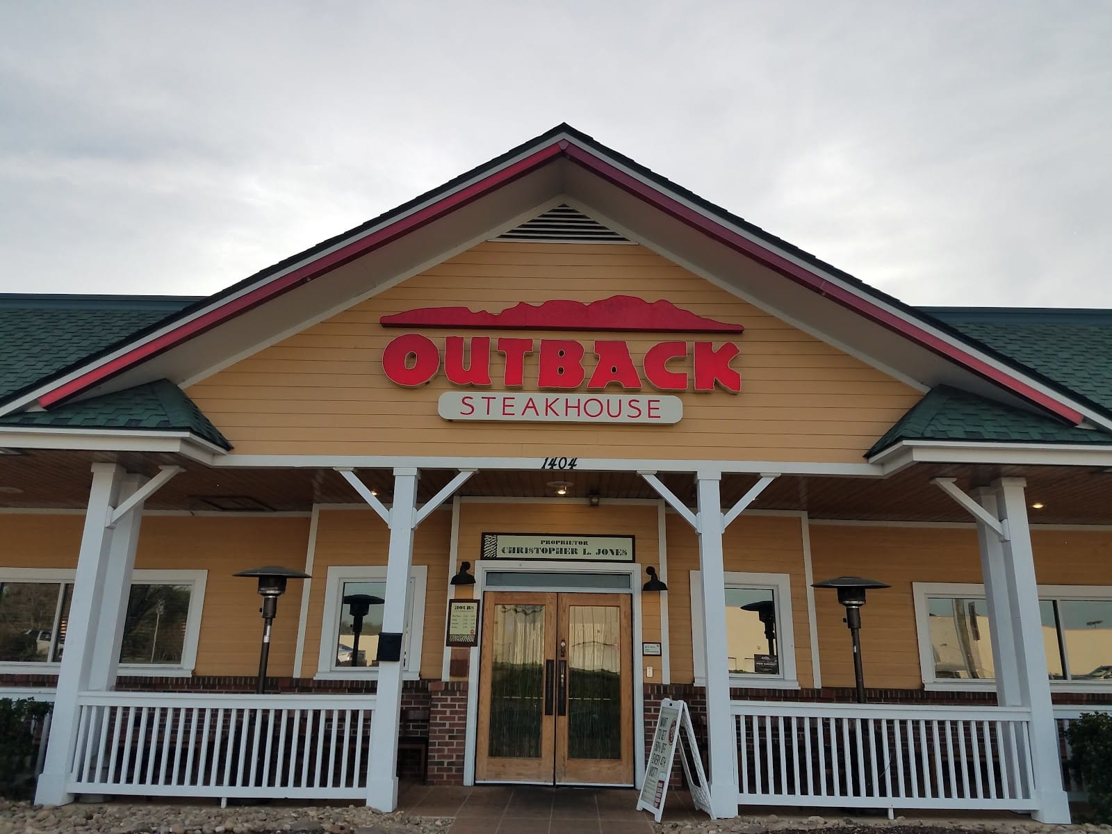 Outback Steakhouse, photo 2