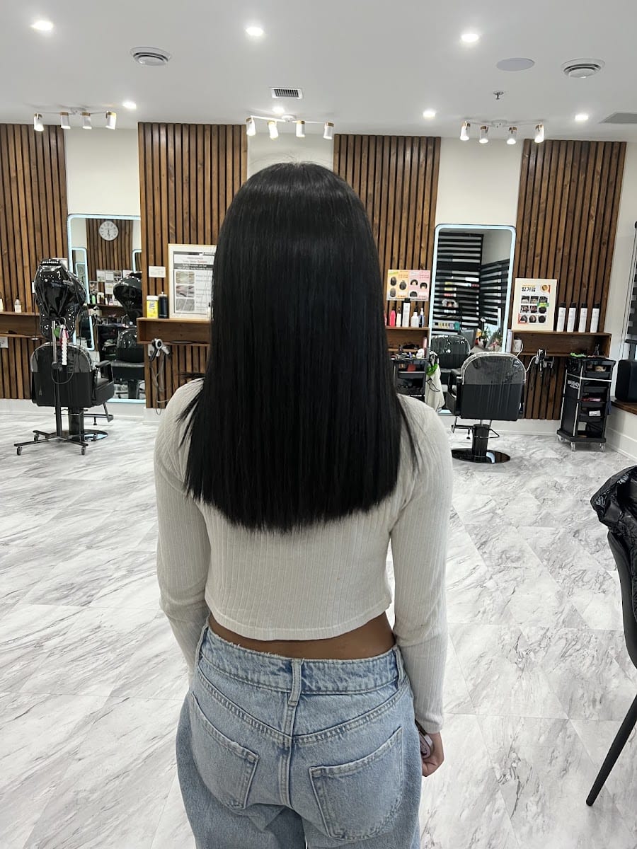 Vivid Hair & beauty, photo 2