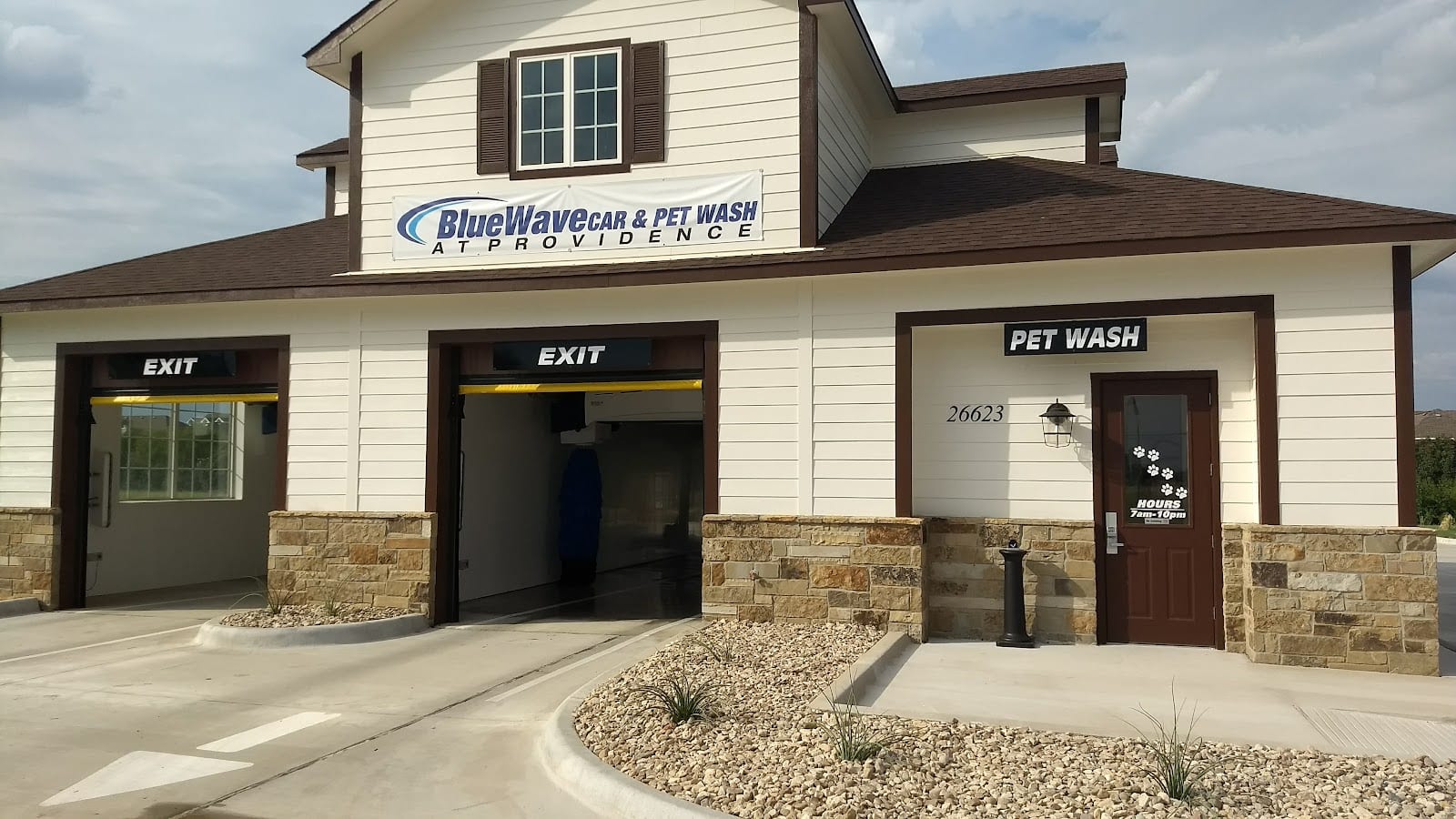Blue Wave Car & Pet Wash