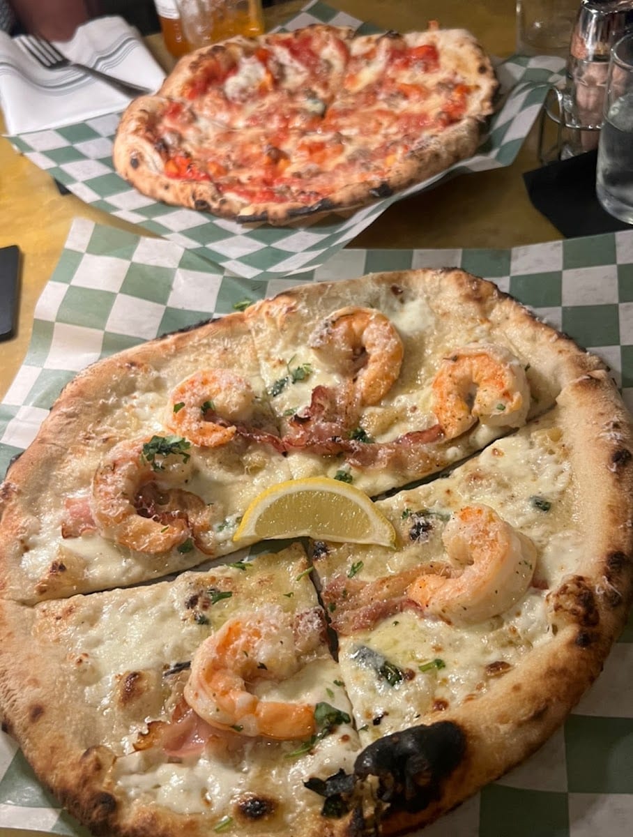 The Pizzeria, photo 4