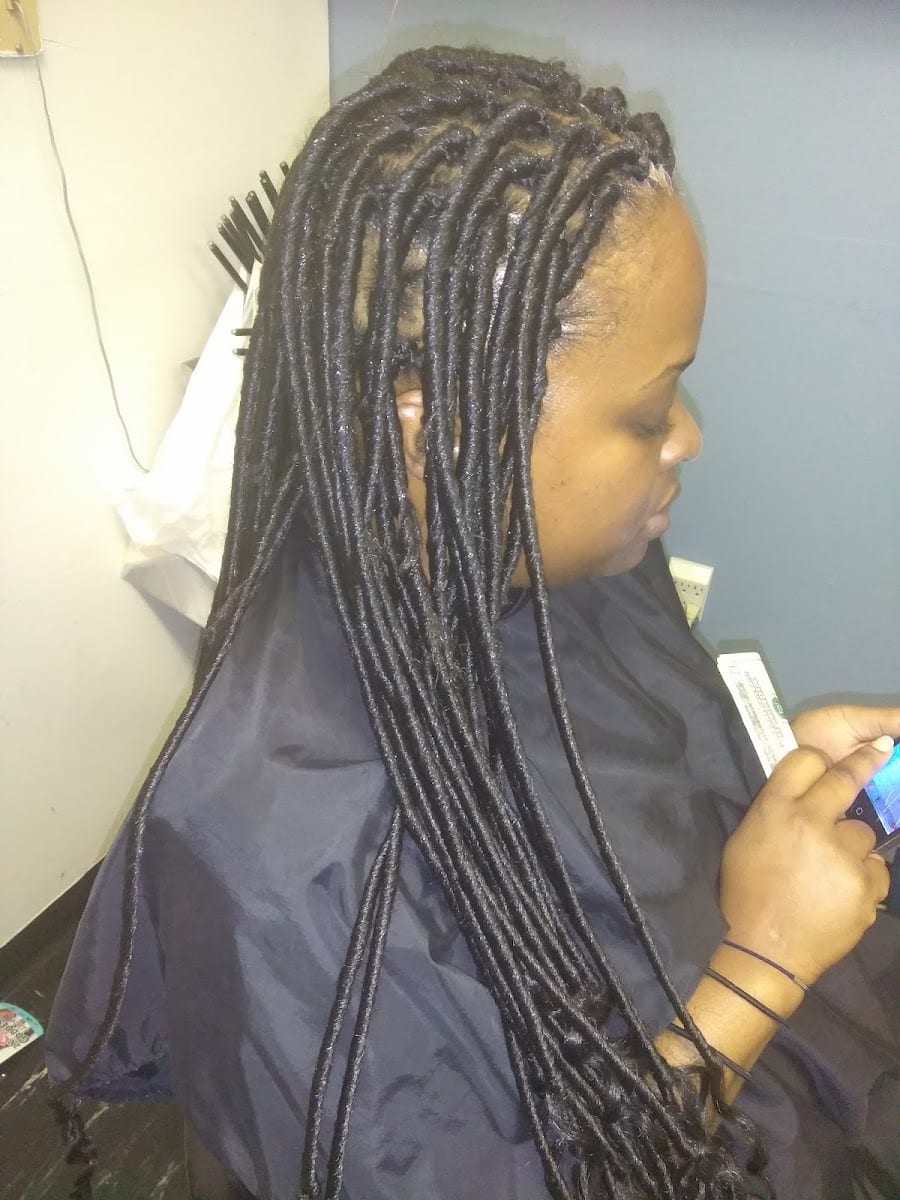 Glitz & Glamour Hair & Nail, photo 2