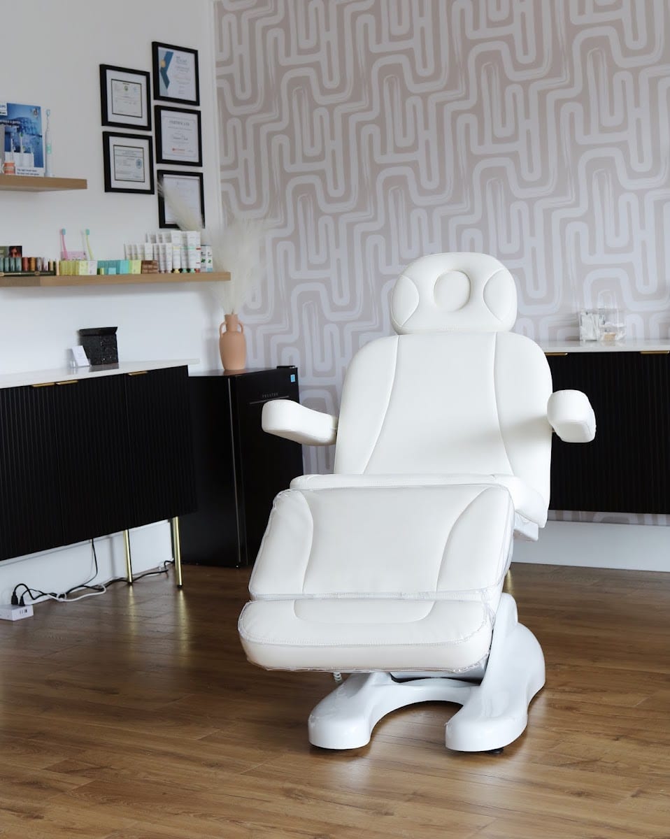 Lumiarie Teeth Whitening Studio, photo 4