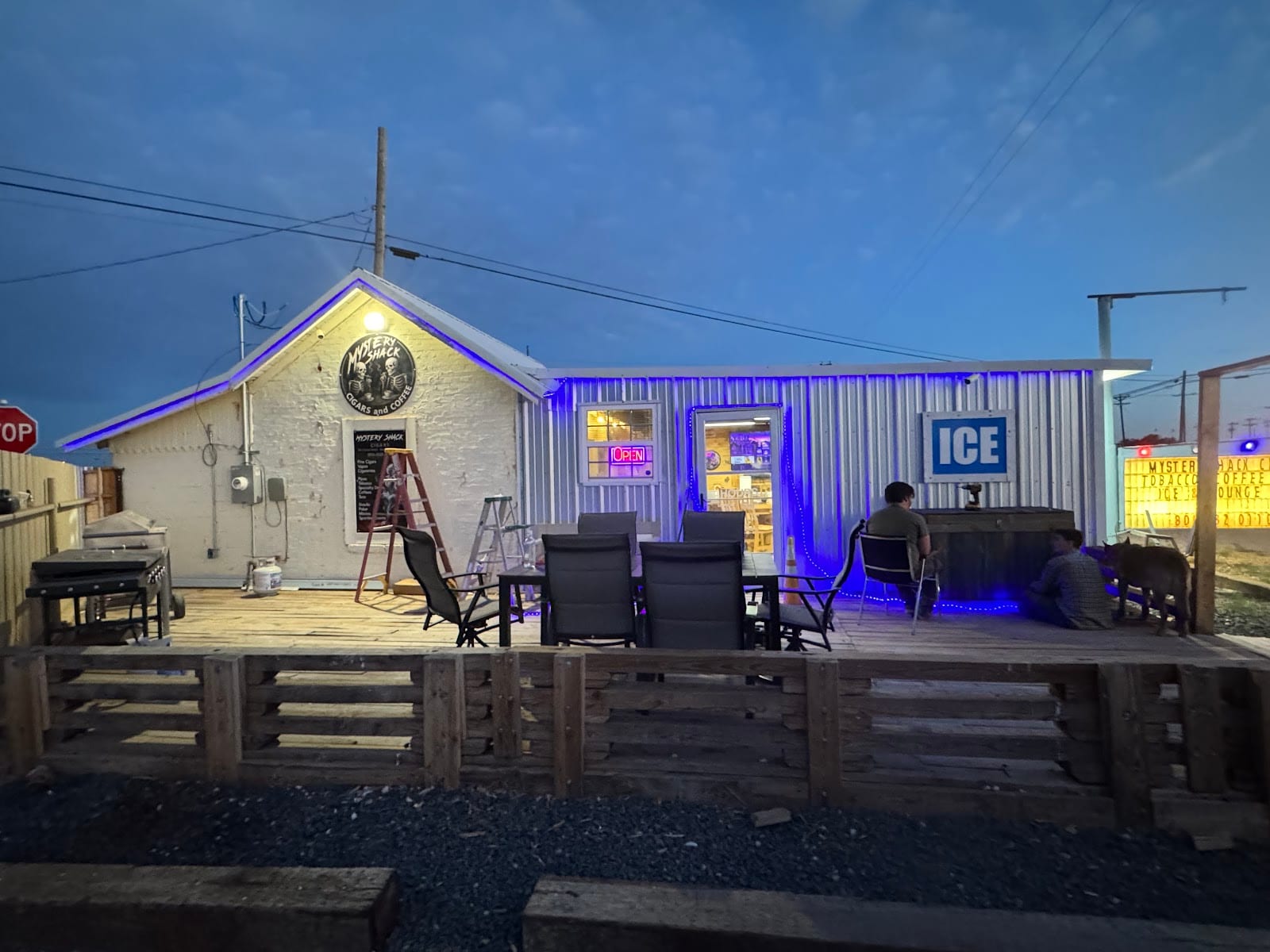 Mystery Shack Cigars & Coffee Shop, photo 2