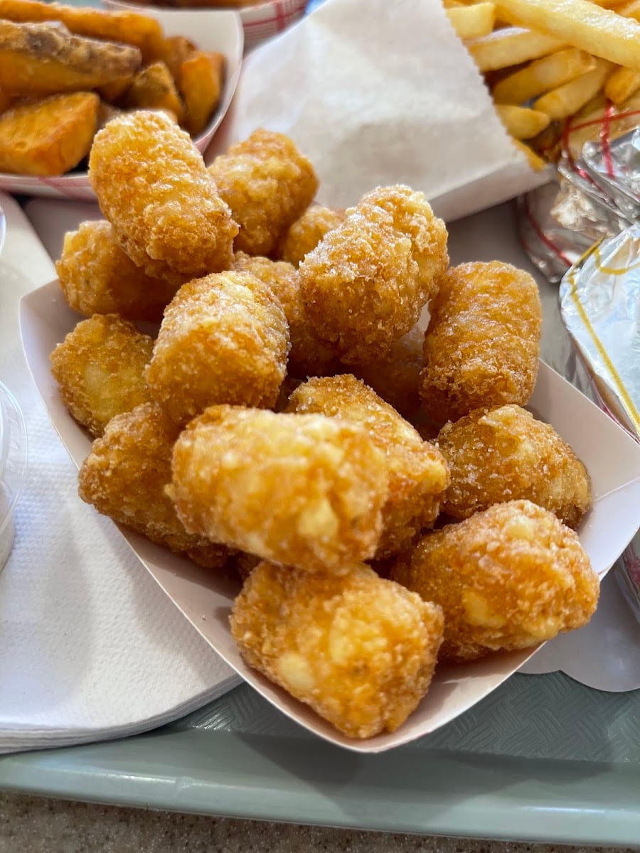 Brad's Food Hut