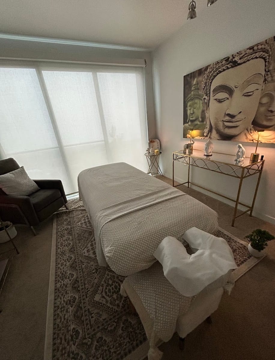 Retreat Massage Therapy By Yazmin – Laguna Niguel