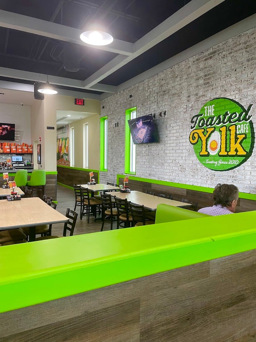 The Toasted Yolk Cafe, photo 2