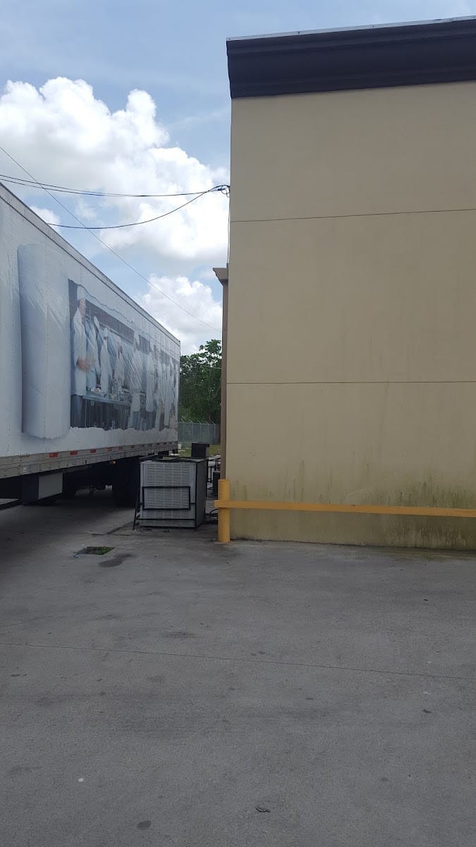 VALERO, photo 2