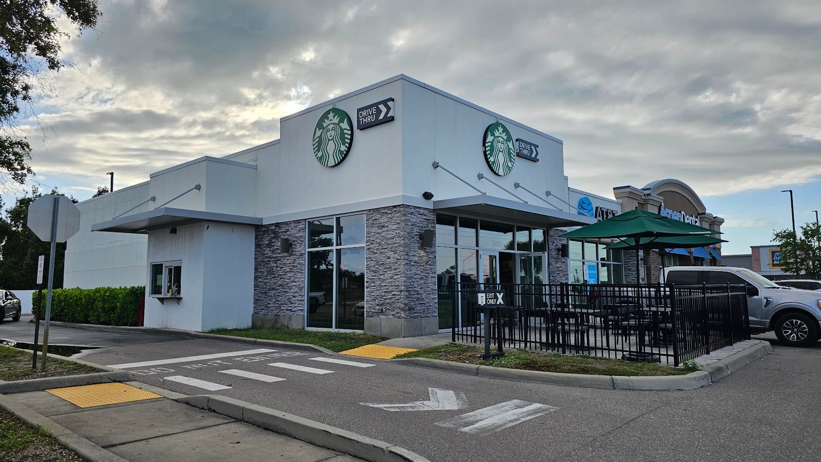 Starbucks Coffee Company, photo 2
