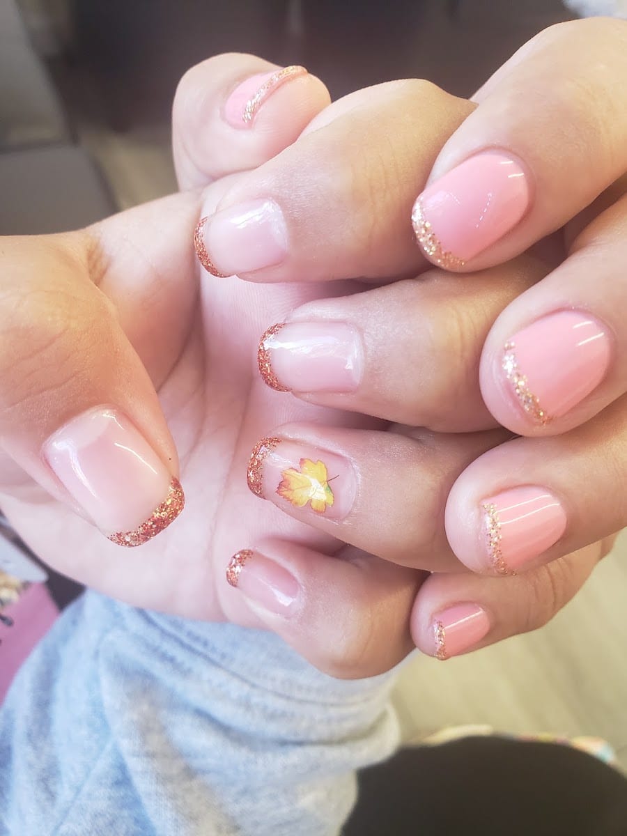 Sandy's Nails