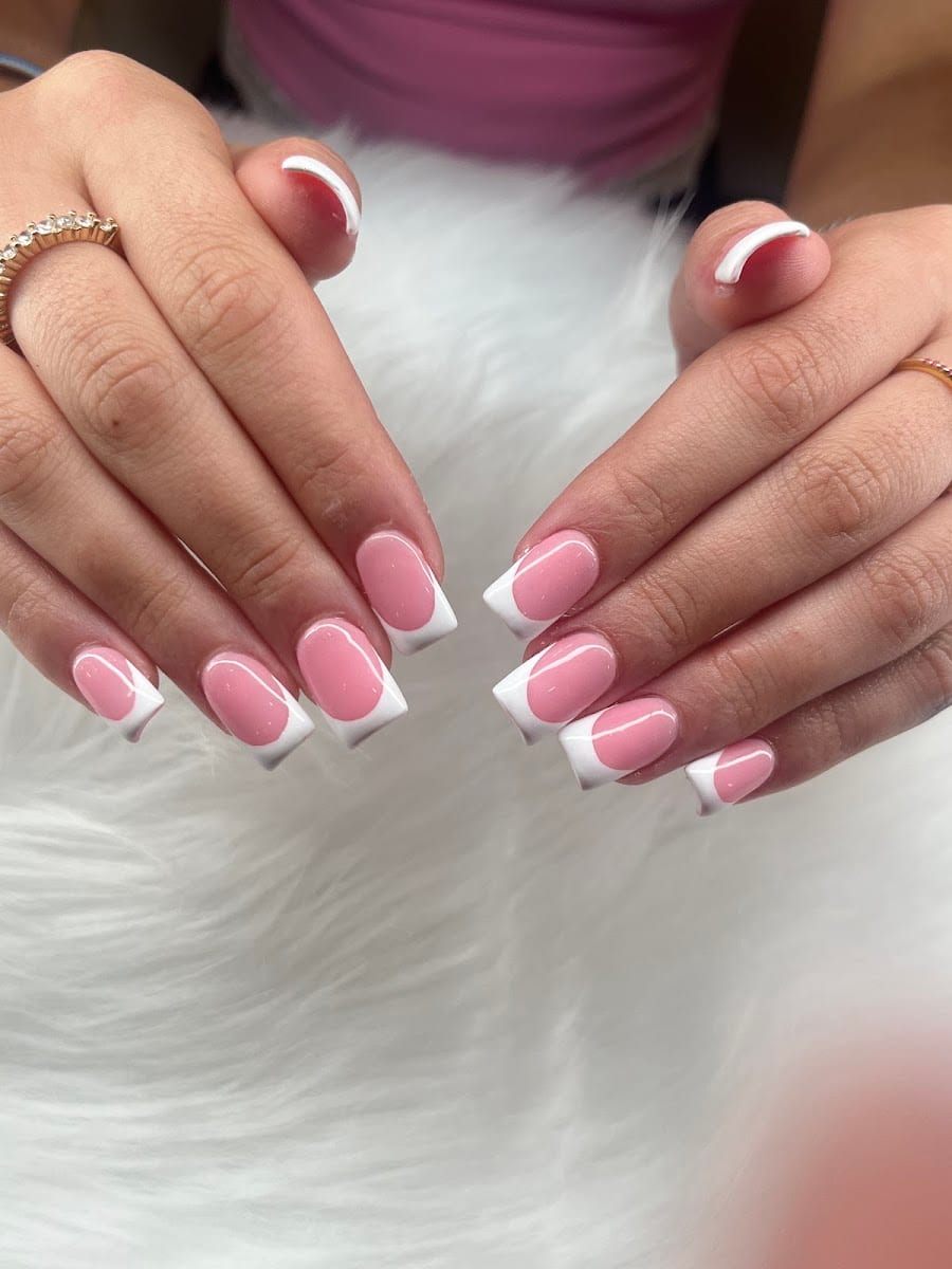 Glow Nail And Head Spa