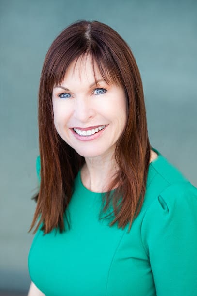 Julia Grambo | MORE Realty