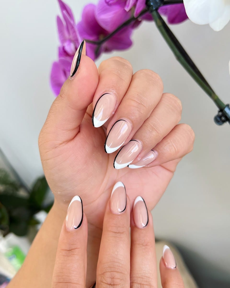Tulips Artist Nail Spa