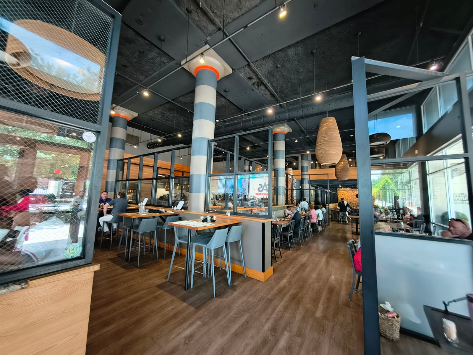 Samantha's Tap Room & Wood Grill