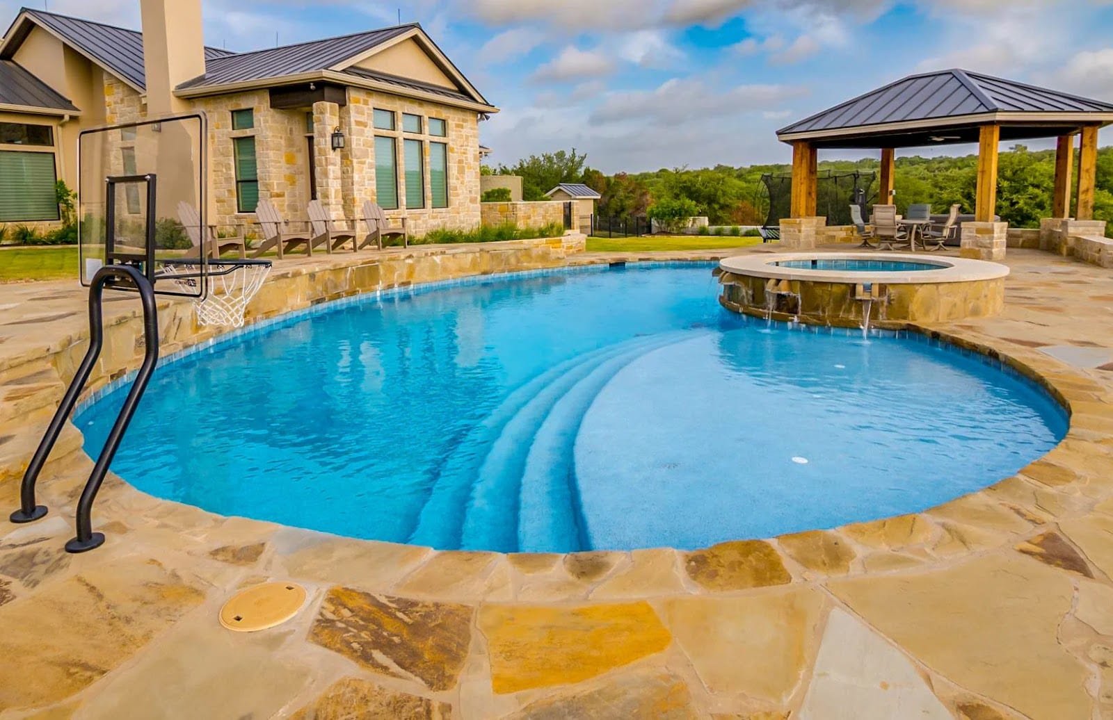 Blue Haven Pools & Spas