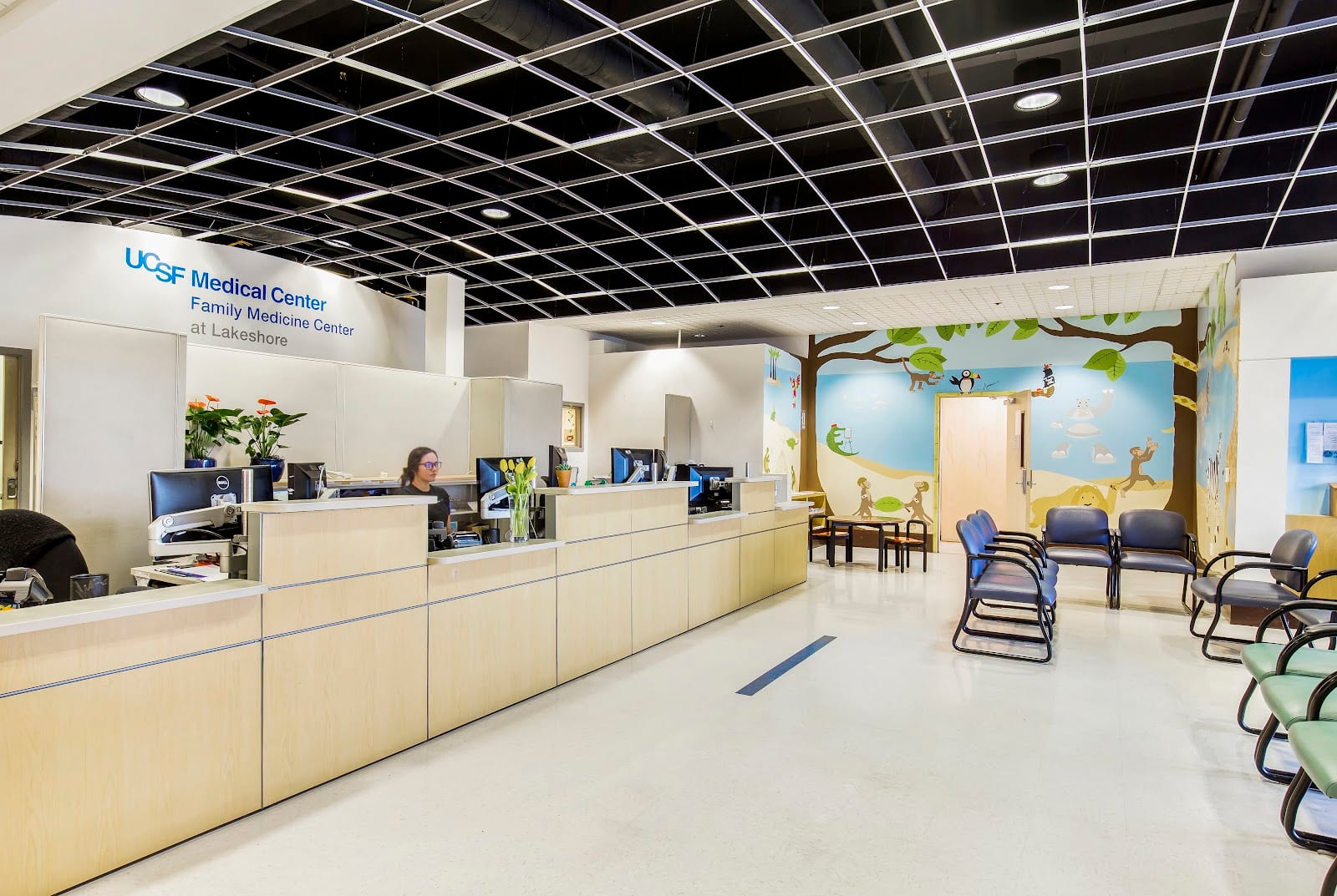 UCSF Family Medicine Center at Lakeshore