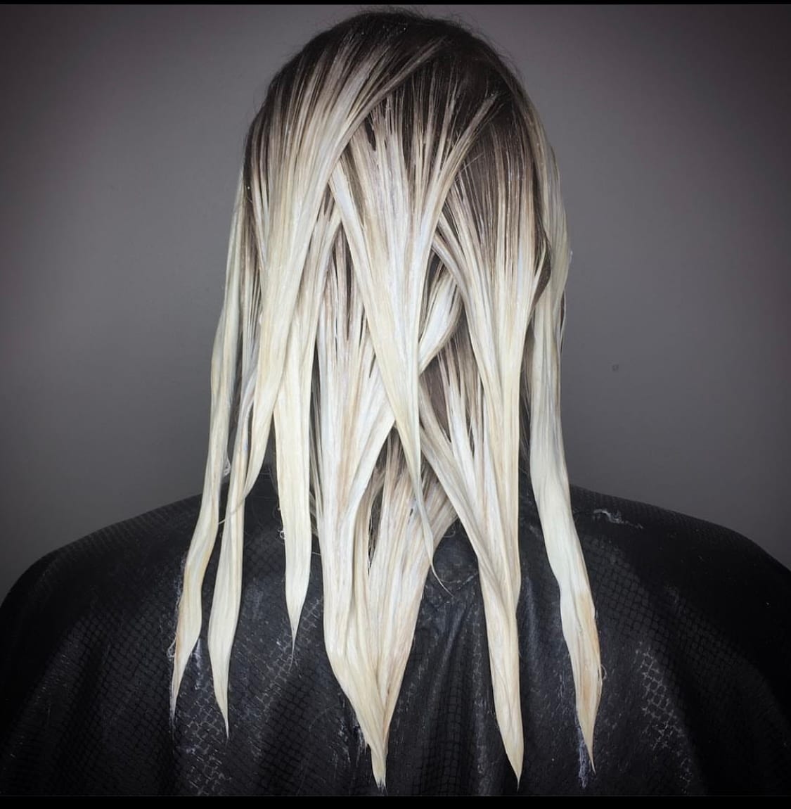 LIGHTEN UP BLONDING STUDIO, photo 3