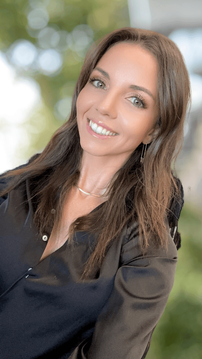 Tanya Armstrong - D&B Real Estate, photo 2