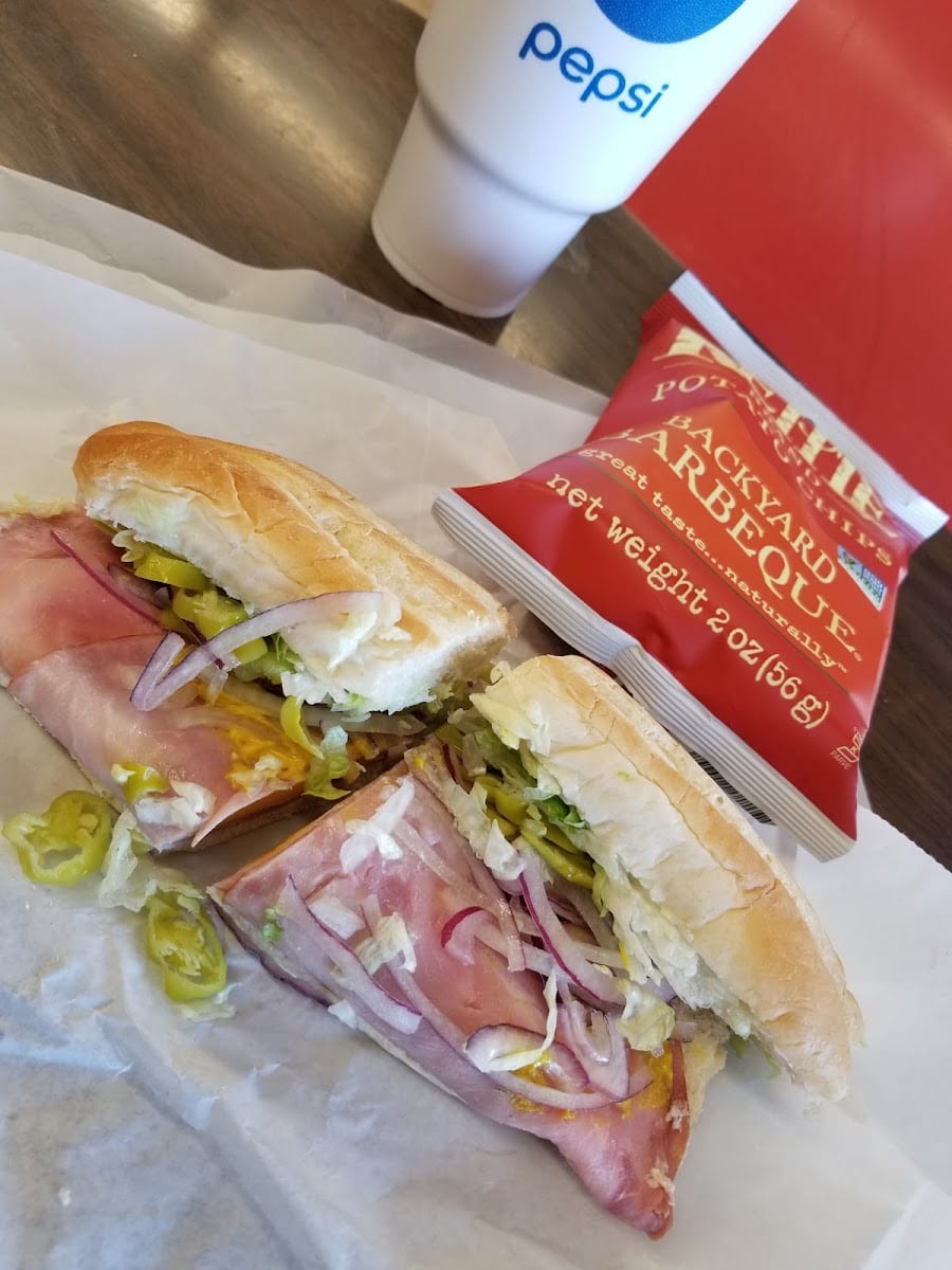 Park Deli and Liquor