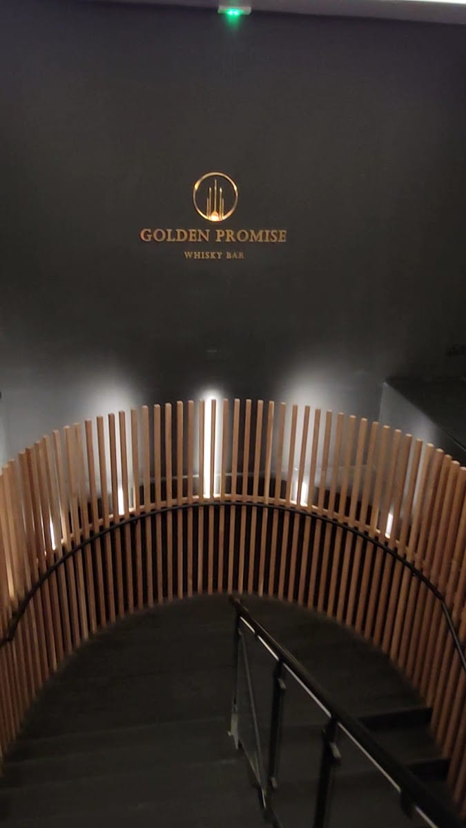 Golden Promise - Whisky bar, photo 3