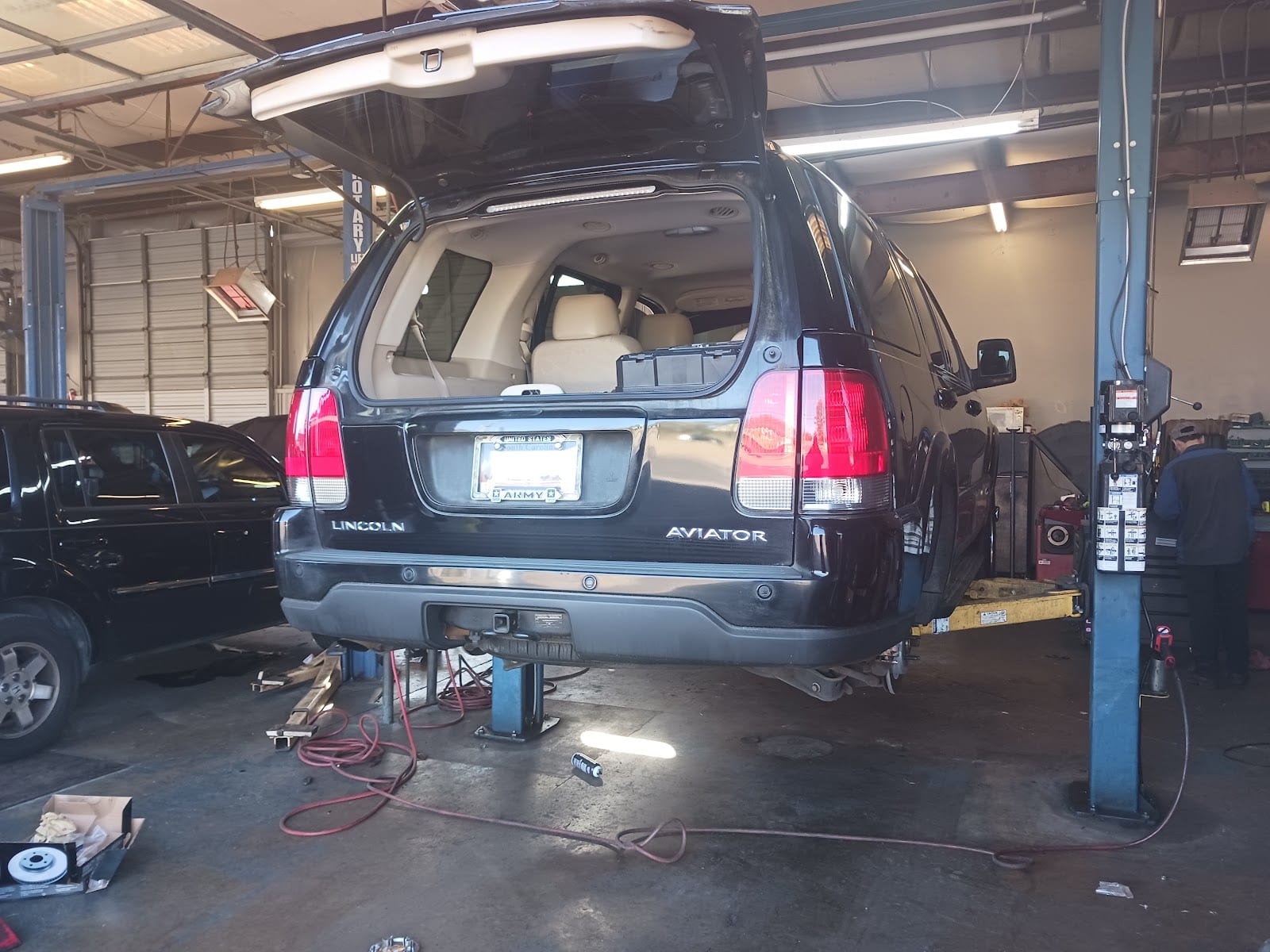 Express Oil Change & Tire Engineers, photo 4