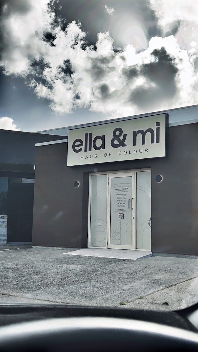 Ella & Mi