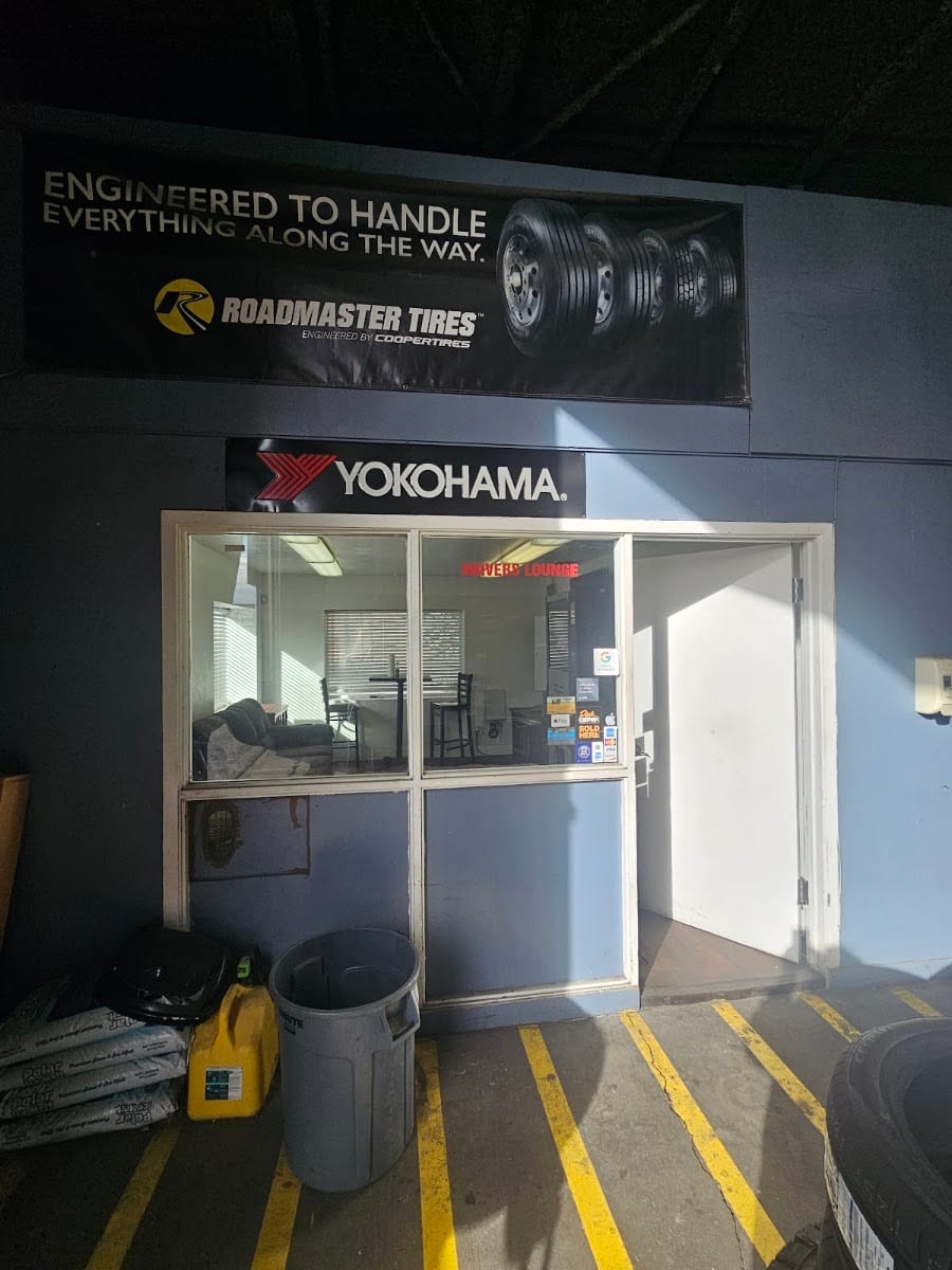 Main Tire & Service, photo 2
