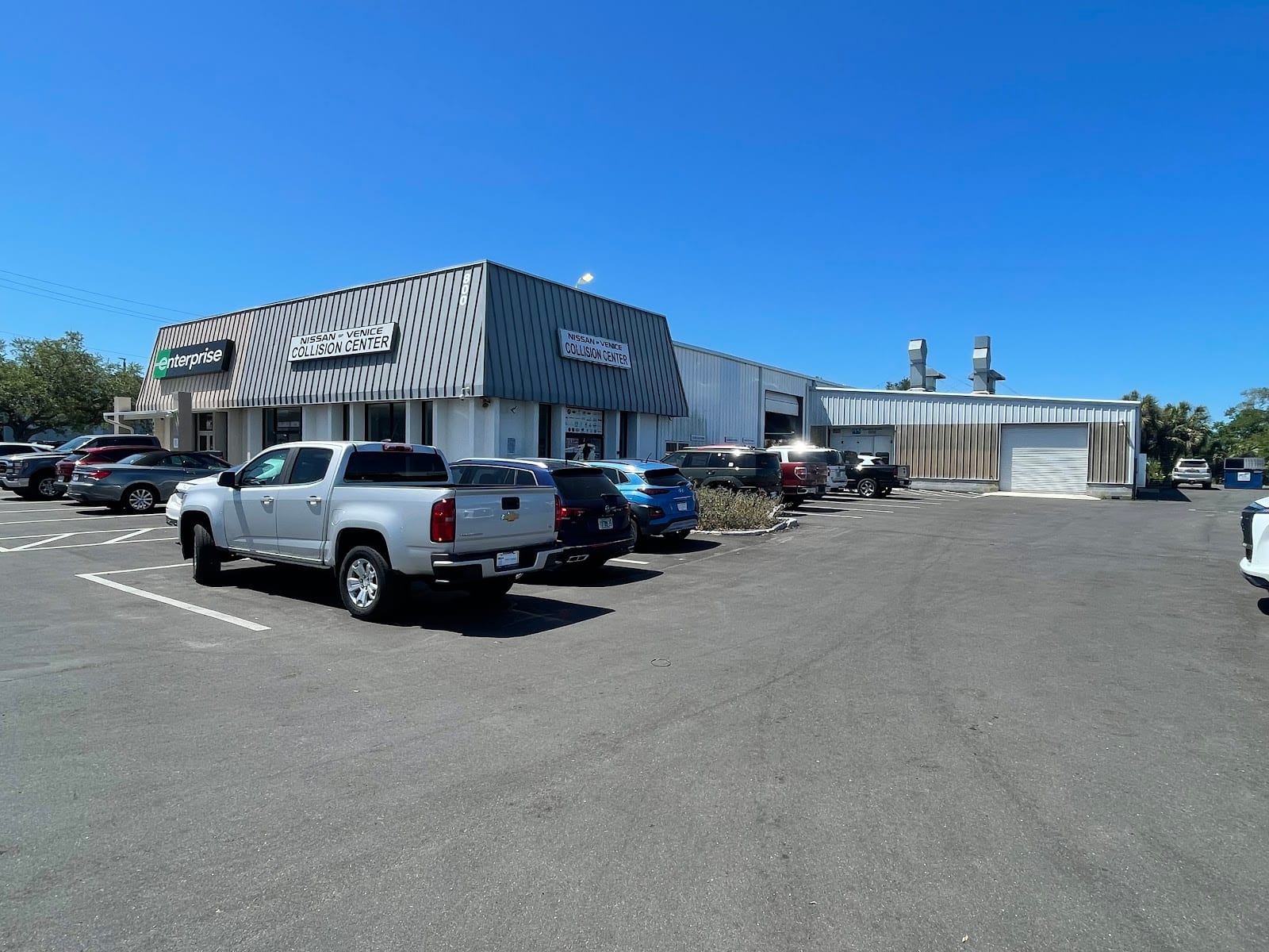 Nissan Body Shop