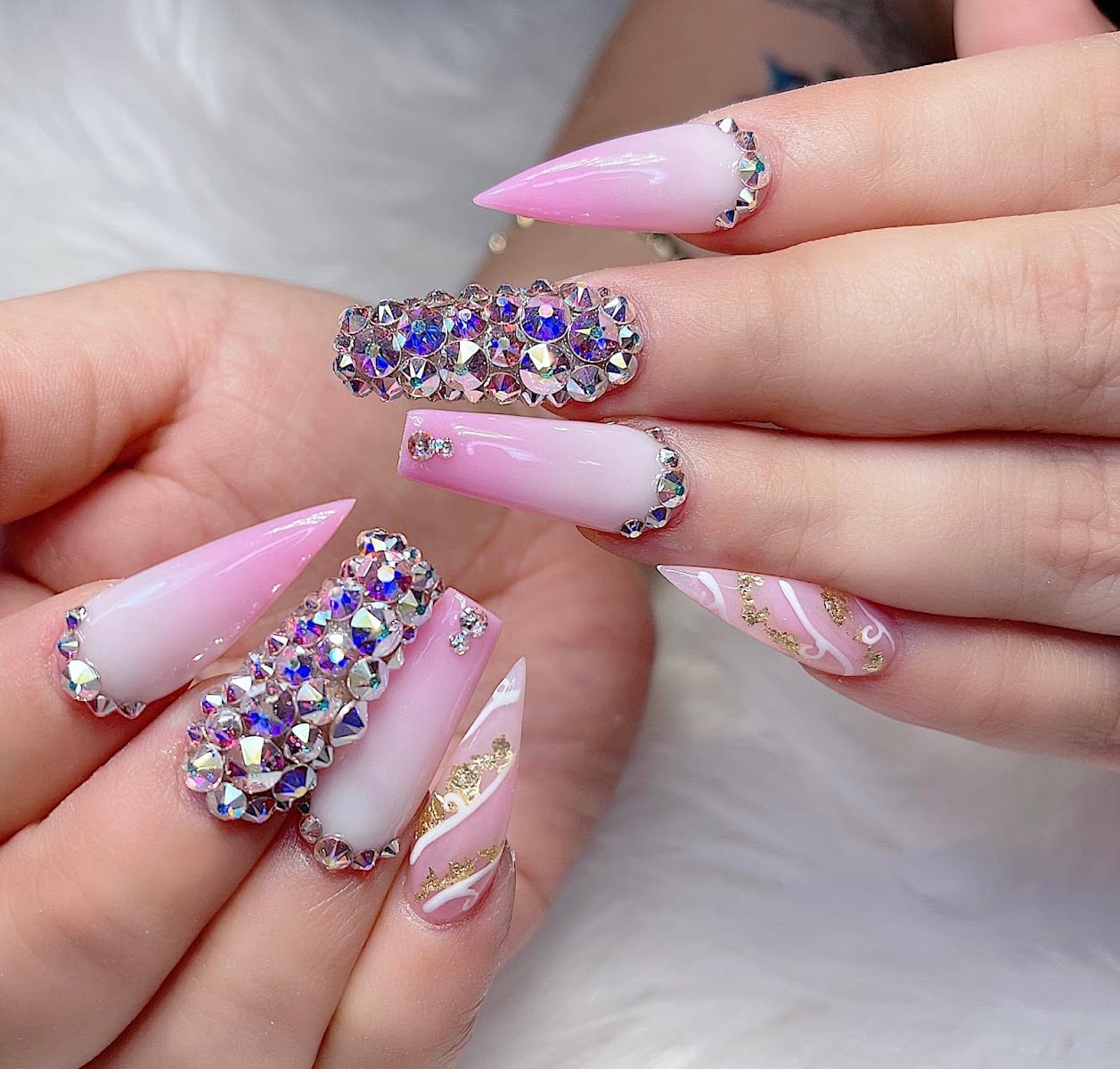 Manhattan Nail Salon