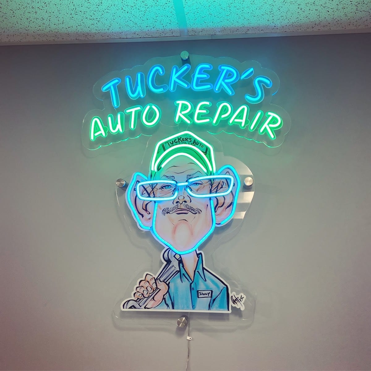 Tucker's Auto Repair