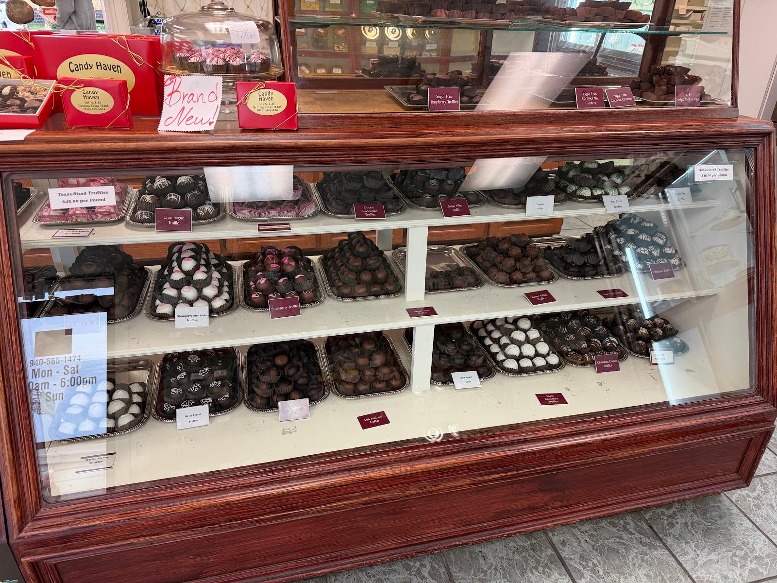 Candy Haven and Cakes, photo 3