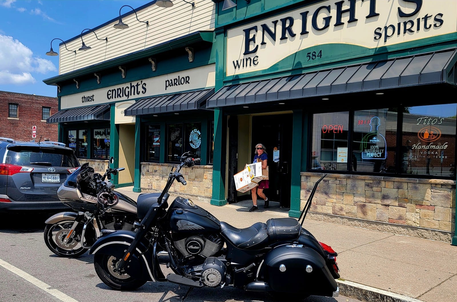Enright's Liquor Store