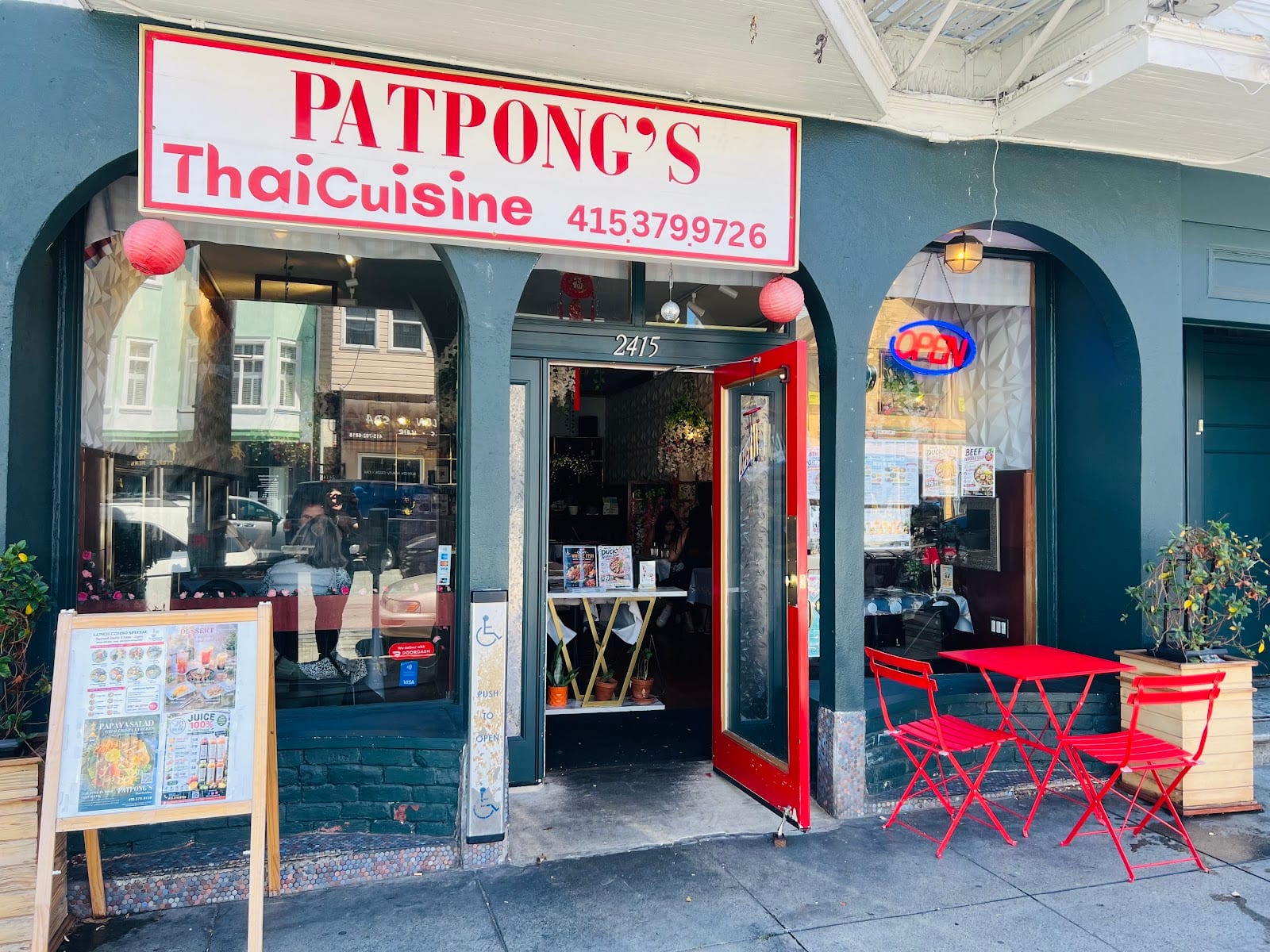 Patpong Thai Cuisine, photo 2