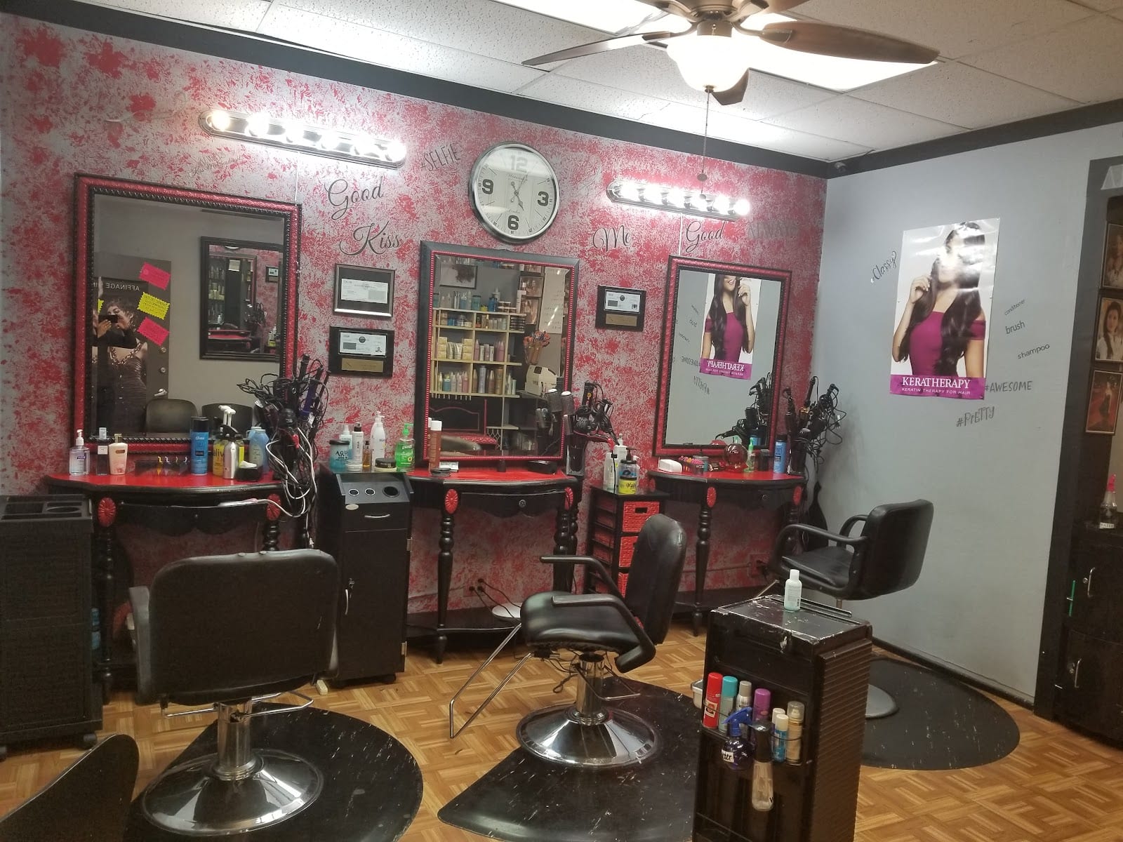 Revolution beauty Salon