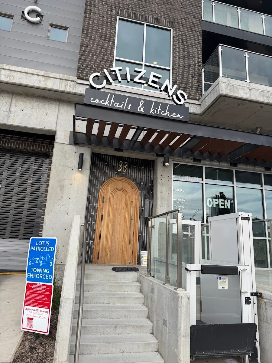 Citizens Cocktails & Kitchen, photo 4