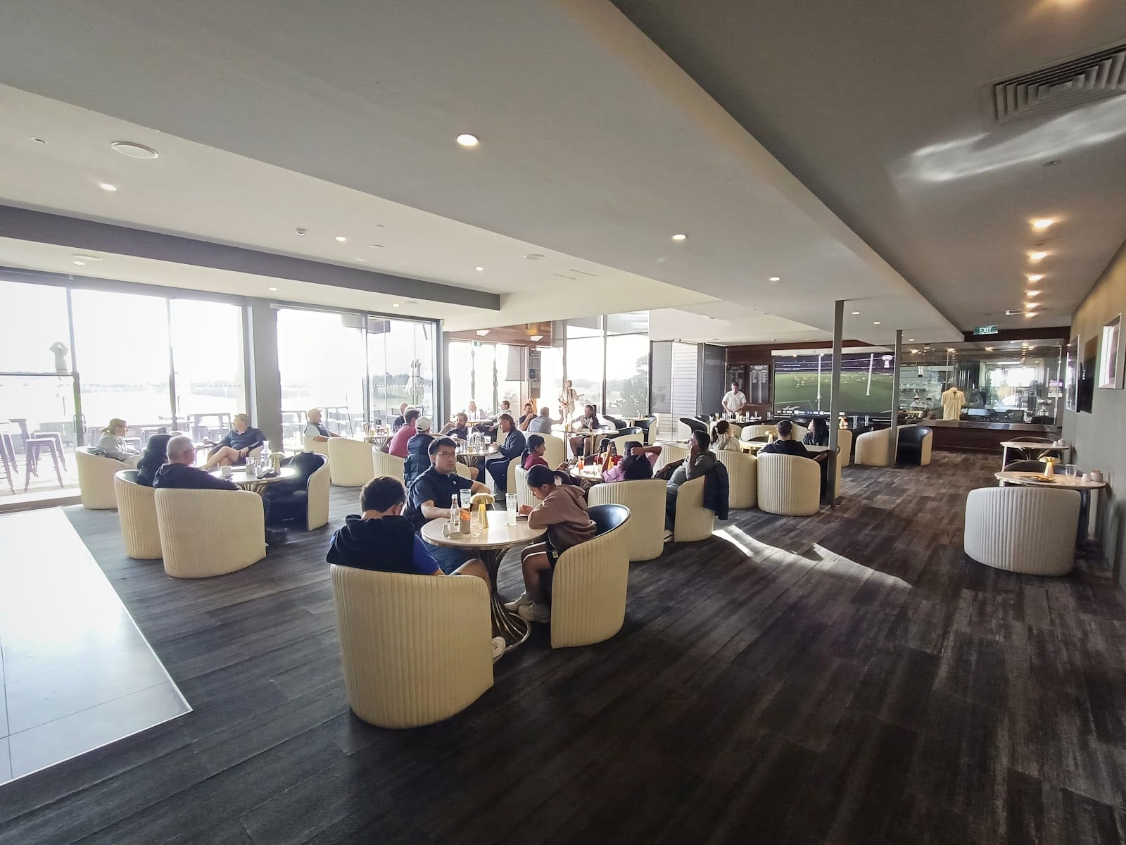 Spike Bar & Cafe, photo 2