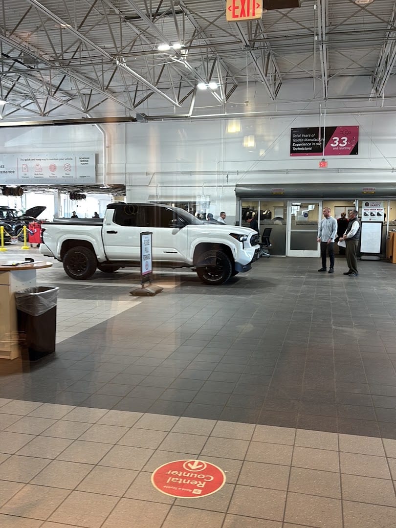 AutoNation Toyota Arapahoe Service Center, photo 3
