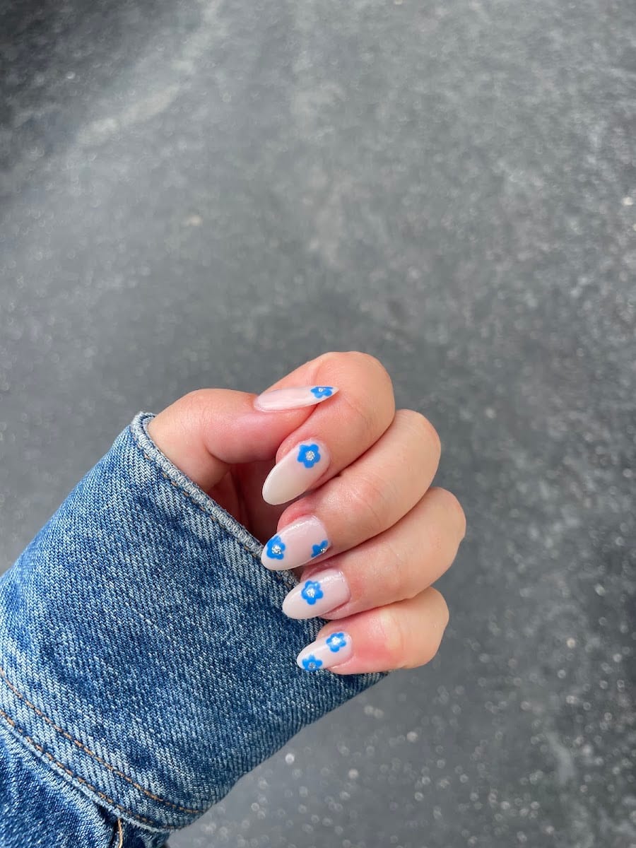 LyVan Nails